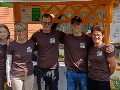 Planinsko gospodarstvo u Podmelcu Andreja Hvala Planinsko gospodarstvo u Podmelcu Andreja Hvala