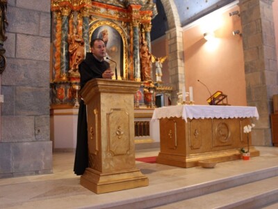 I fratri na Humcu sade masline I fratri na Humcu sade masline