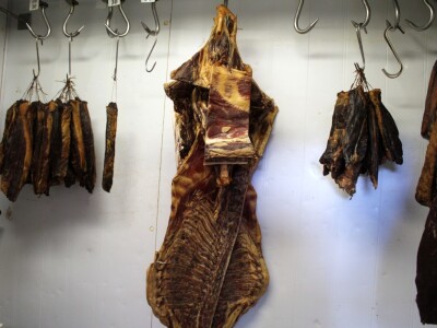 I visočki faraoni bi mastili brkove Babićevom pečenicom