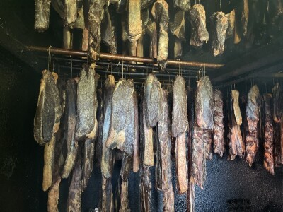 I visočki faraoni bi mastili brkove Babićevom pečenicom