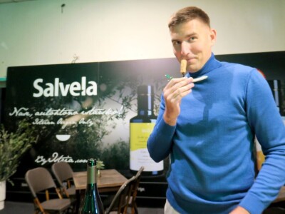 : Iako su ulja vrhunske kvalitete, istarski maslinari nezadovoljni randmanom. Zbog suše i kiše, ulja će na tržištu biti manje uz neznatan porast cijena zbog poskupjele prerade – zaključuju senzorni oc