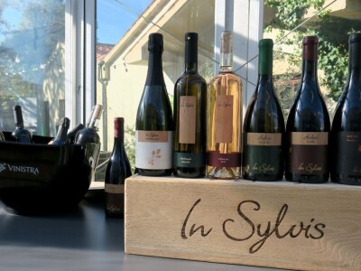 : Iako su ulja vrhunske kvalitete, istarski maslinari nezadovoljni randmanom. Zbog suše i kiše, ulja će na tržištu biti manje uz neznatan porast cijena zbog poskupjele prerade – zaključuju senzorni oc