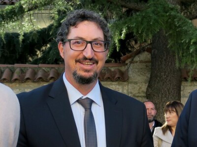 : Iako su ulja vrhunske kvalitete, istarski maslinari nezadovoljni randmanom. Zbog suše i kiše, ulja će na tržištu biti manje uz neznatan porast cijena zbog poskupjele prerade – zaključuju senzorni oc