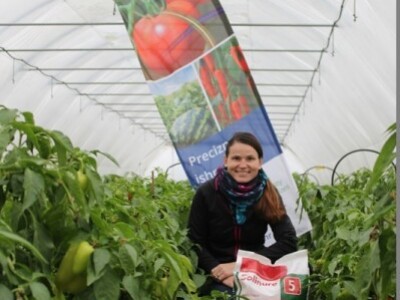 Mateja Grobin na Kmetiji Jurečič