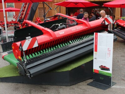 Poljoprivredna mehanizacija za sajmu u Gornjoj Radgoni