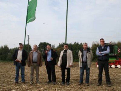 Pioneer dani polja kukuruza