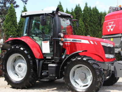 Massey Ferguson traktor
