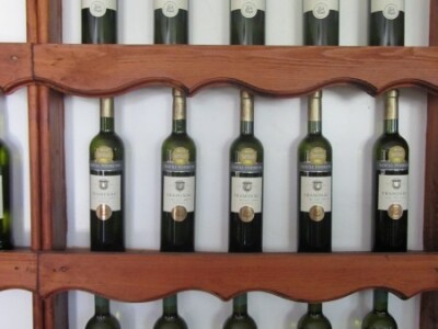 Agrarni novinari iz Novog Sada u poseti Iločkom podrumu