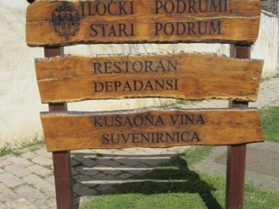 Agrarni novinari iz Novog Sada u poseti Iločkom podrumu