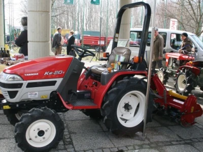 Mini traktori YANMAR firme PRODET d.o.o.