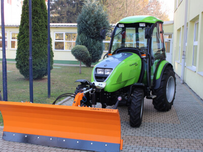 Traktor Tuber sa ralicom