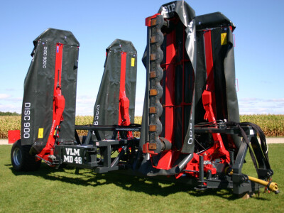 SIP kosilice na Van Loon farmi