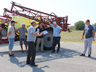 Farm Show, dan drugi - ljudi i strojevi