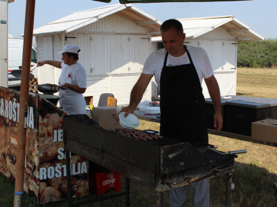 Farm Show, dan drugi - ljudi i strojevi