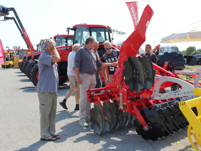 Farm Show, dan drugi - ljudi i strojevi