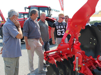 Farm Show, dan drugi - ljudi i strojevi