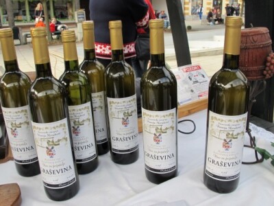 Ponuda vina, likera, meda