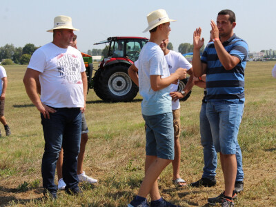 Farm Show, dan drugi - ljudi i strojevi