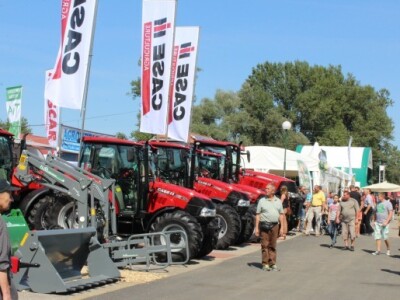 Casei izlošci na sajmu Agra
