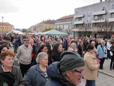 Na ceremoniji krštenja mladog vina