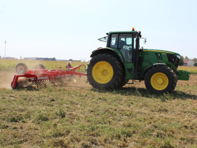 Farm Show, dan drugi - ljudi i strojevi