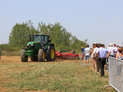 Farm Show, dan drugi - ljudi i strojevi