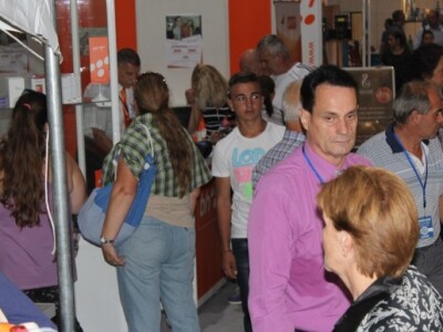 Sajam šljive privukao posetioce iz zemlje i regiona