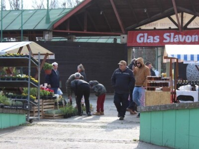Posjetitelji na Osječkom sajmu