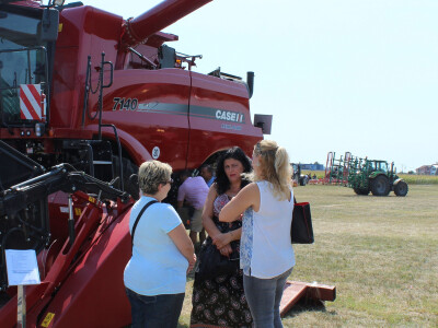 Farm Show, dan drugi - ljudi i strojevi