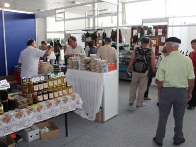 Izložba mednih proizvoda