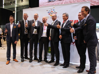 DataConnect manekeni ;)