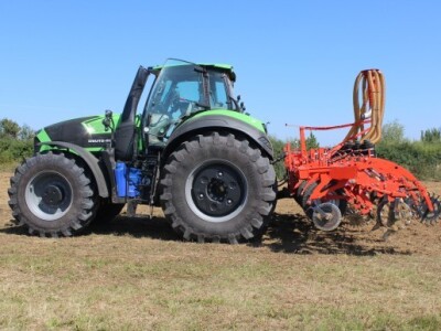 Deutz Fahr 5120P + Kuhn 302D rotodrljača