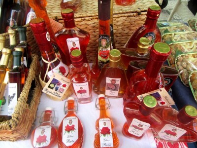 Bogatstvo ružinih proizvoda