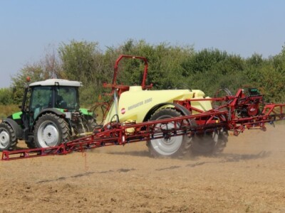 Prskalica na demonstraciji