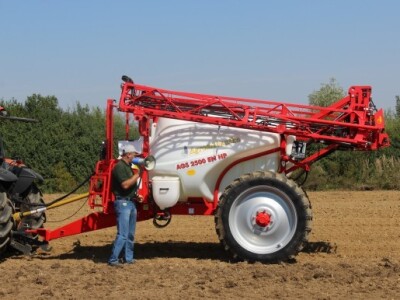 Prskalica na demonstraciji