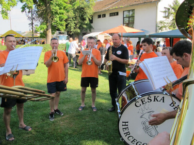 Simbolički početak sezone vađenje krumpira