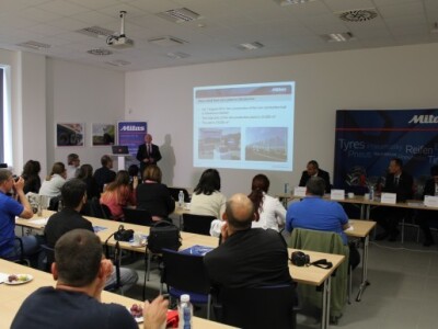 Agro novinari prate prezentaciju