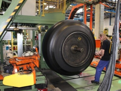 Mitas, tvornica guma