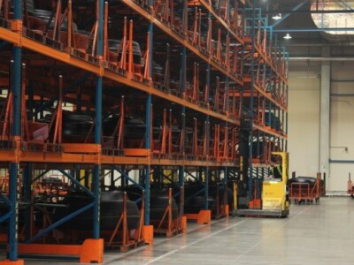 Mitas, tvornica guma