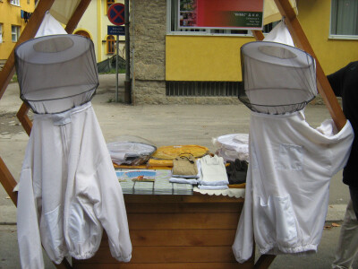 Izložena je i pčelarska oprema