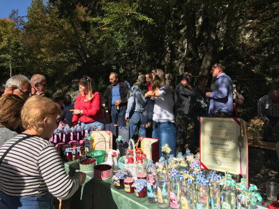 Đuro Pećanac bavi se preradom drenjine