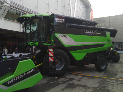 Kombajn iz Županje na sajmu u Bologni