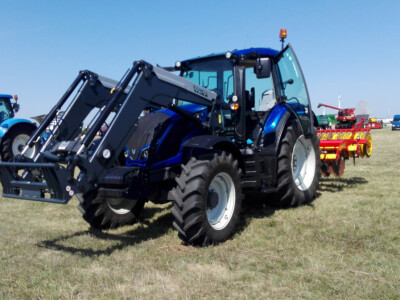 Farm Show Osijek - demonstracija strojeva u polju