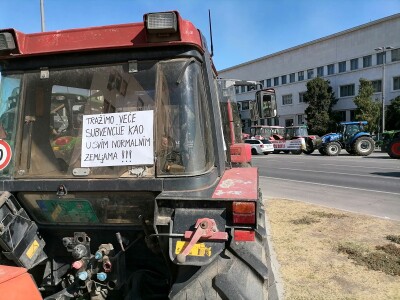 Protesti poljoprivrednika u Novom Sadu