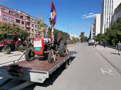 Protesti poljoprivrednika u Novom Sadu