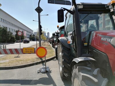 Protesti poljoprivrednika u Novom Sadu