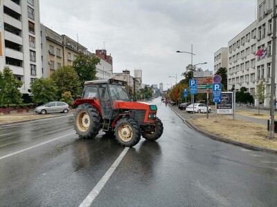 Protesti u Novom Sadu na Varandskom mostu