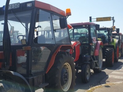 Blokirana granica u Orašju