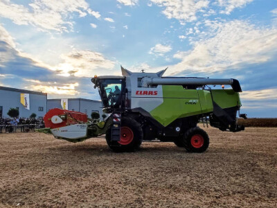 Jerković d.o.o.: Premijera novog modela Claas kombajna – Evion