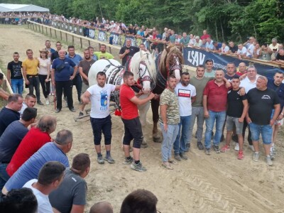 Prva brodska štraparijada u Donjim Vrelima